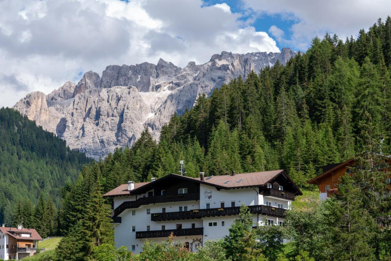 Hotel Monte44 Selva di Val Gardena Exteriör bild