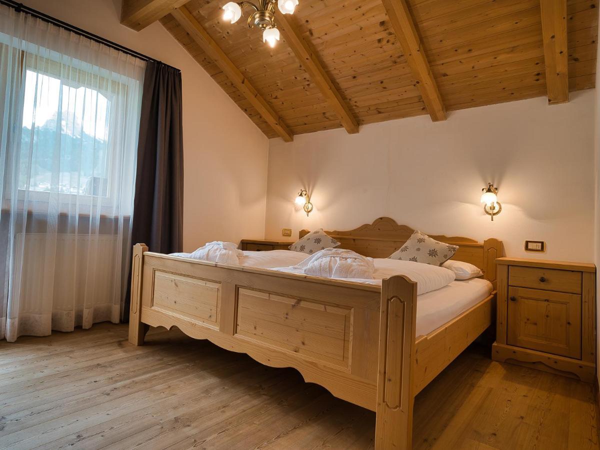 Hotel Monte44 Selva di Val Gardena Exteriör bild
